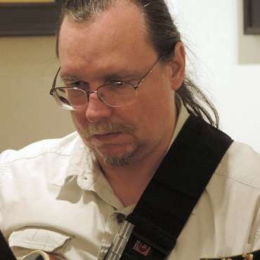 Zsolt Dvornik Guitar Teacher